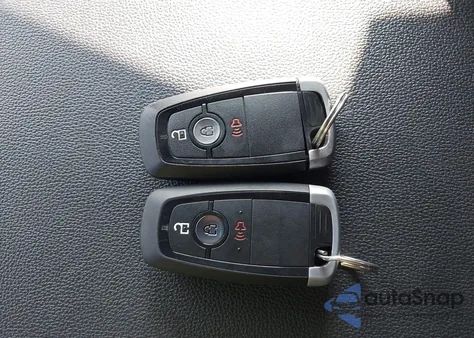 2022 Ford Expedition Xlt z USA, uszkodzony, nr VIN 1FMJU1JT5NEA57341